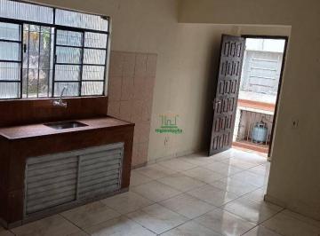 08d85e0ecc8cde6f53c90a9c8945e9b6263e68f6 · Casa com 1 dormitório para alugar, 40 m² por R$ 900,00/mês - Jardim do Estádio - Santo André/SP