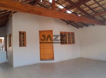 Casa · 78m² · 3 Quartos · 2 Vagas · Casa com 3 Quartos e 2 banheiros à Venda, 120 m².