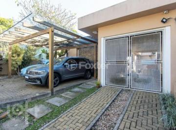 92f79346 · Casa, 3 dormitórios, 270 m², em Cristal