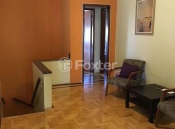 947e8903 · Casa, 3 dormitórios, 297 m², em Teresópolis