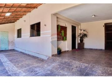 Casa · 350m² · 4 Quartos · 2 Vagas · Casa 4 quartos próximo ao centro da Ceilândia e shopping popular Ceilândia DF