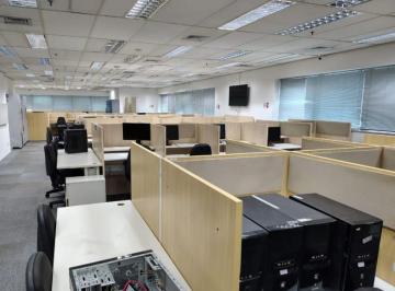Comercial · 135m² · 4 Vagas · Sala comercial na Rua Bela Cintra, N. 904 - Conjunto 131 • 135 m²