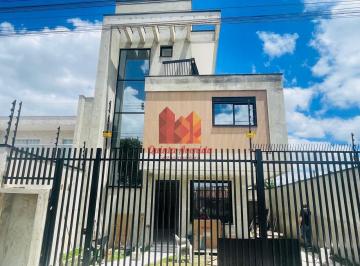 Casa · 151m² · 3 Quartos · 2 Vagas · Sobrado em condomínio fechado no Portão!