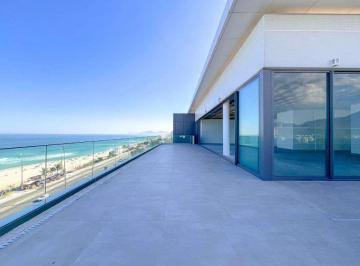 Apartamento de 6 quartos, Rio de Janeiro · iMPONENTE e única cobertura frontal, no requisitado Condomínio Cyano Barra. 889m² Frontal. 6 Suítes.