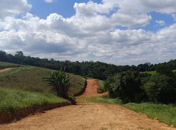 Terreno , Ibiúna · Terreno de 1000M² para chácara em Ibiúna com vista para natureza