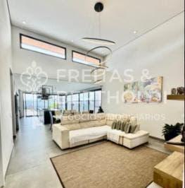 Casa · 345m² · 4 Quartos · 6 Vagas · CASA A VENDA NO CONDOMÍNIO JD MARAJOARA / MALOTA - JUNDIAÍ / SP