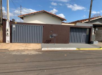 Casa · 250m² · 3 Quartos · 3 Vagas · Imóvel com 2 casas em Artur Nogueira - SP