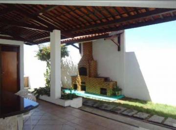 Casa de 3 quartos, Guararema · Sobrado em Guararema bem localizado recém reformado