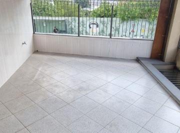 Casa de 5 quartos, São Paulo · Casa Para Comprar de 300m²