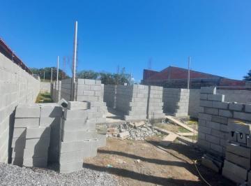 202510291706016478.jpg · Casa para Venda em Itanhaém, São Pedro, 2 dormitórios, 1 suíte, 1 banheiro, 2 vagas