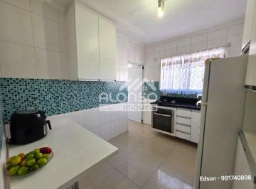 Apartamento de 2 quartos, Osasco · Apartamento com 2 quartos e 1 vaga coberta no Centro de Osasco - 68m²