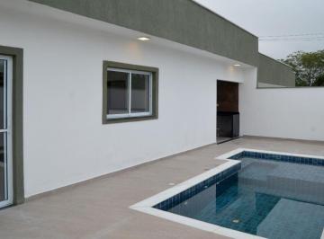 Casa de 2 quartos, Itanhaém · CASA NOVA NUNCA HABITADA, 2 SUITES ,PISCINA EM ITANHAÉM SP