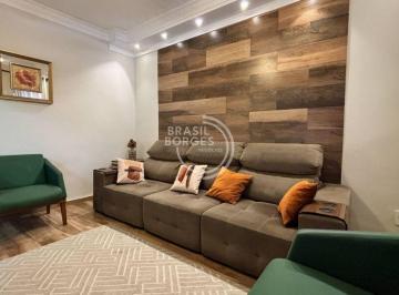 Casa · 234m² · 5 Quartos · 3 Vagas · Casa Térrea no Trujillo com 5 quartos sendo 1 suíte com 234m construidos