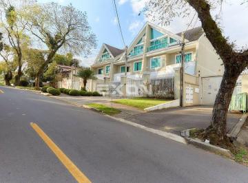 Casa · 175m² · 4 Quartos · 2 Vagas · Sobrado 4 Quartos Sendo 2 Suítes, em Condomínio no Jardim Social