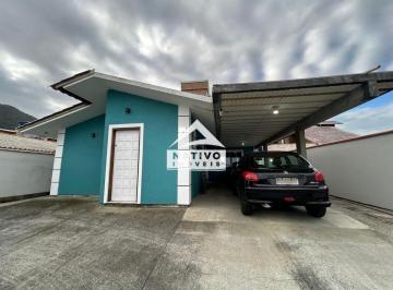 Casa · 76m² · 3 Quartos · 3 Vagas · Casa com 3 suítes á venda no Rio Vermelho Muquem