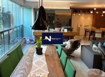 Apartamento · 244m² · 4 Quartos · 4 Vagas · Área Privativa 244m², 4 Quartos, 2 Suítes, 4 Vagas no Santo Agostinho