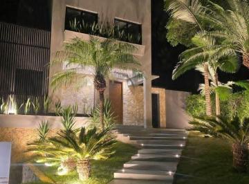 Casa · 500m² · 4 Quartos · 6 Vagas · Casa em Tamboré, Santana de Parnaíba/SP de 500m² 4 quartos para locação R$ 40.000,00/mes