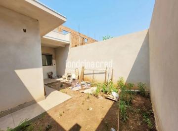 Casa Venda de 3 quartos · Casa em Jardim Strass, Londrina/PR de 90m² 3 quartos à venda por R$ 350.000,00