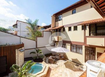 Casa · 501m² · 5 Quartos · 4 Vagas · Casa em São Francisco, Niterói/RJ de 501m² 5 quartos à venda por R$ 3.000.000,00