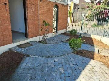 Casa · 286m² · 3 Quartos · 4 Vagas · Sobrado com 3 dormitórios para locação no Centro de São Bernardo do Campo – 4 vagas