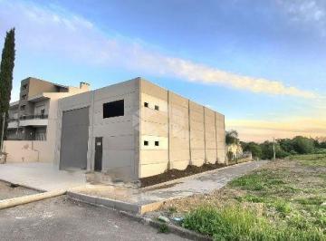 Comercial · 390m² · 6 Vagas · Pavilhão 390M² - para Alugar