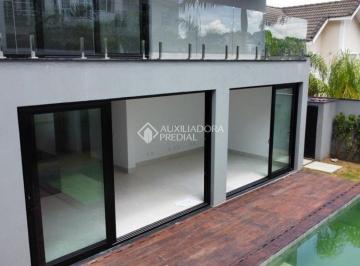 Casa · 400m² · 4 Quartos · 4 Vagas · Ótima casa imoecável bairro Swis Park SBC.