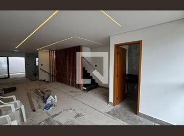 Casa · 142m² · 3 Quartos · 4 Vagas · Casa à Venda - Santa Teresinha, 3 Quartos, 142 m2