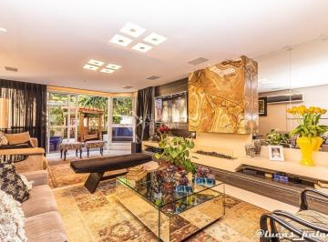 Apartamento · 348m² · 4 Quartos · 3 Vagas · APARTAMENTO GARDEN PARA PESSOAS EXIGENTES QUE BUSCAM ESPAÇO E CONFORTO