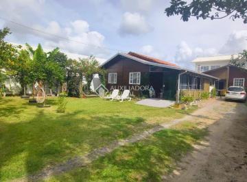Casa · 412m² · 6 Quartos · Casa à venda na Praia da Pinheira - localização privilegiada!