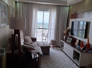 Apartamento de 3 quartos, Osasco · Apartamento com 80 m² e 3 quartos à venda em Umuarama