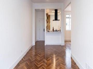 Apartamento de 3 quartos, São Paulo · Apartamento impecavel p/venda todo reformado c/03 dormitorios 01 vaga Higienopolis