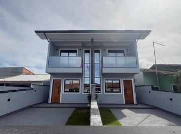 Casa · 72m² · 2 Quartos · 1 Vaga · Sobrado 2 suítes e excelente acabamento! Madri - Palhoça