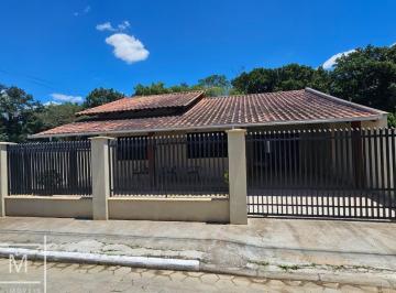Casa · 200m² · 3 Quartos · 2 Vagas · casa mobiliada pronta para morar a venda em Balneário Piçarras Sc