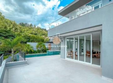 Casa · 837m² · 5 Quartos · 5 Vagas · Uma mansão de 837 m² no Porto Atibaia