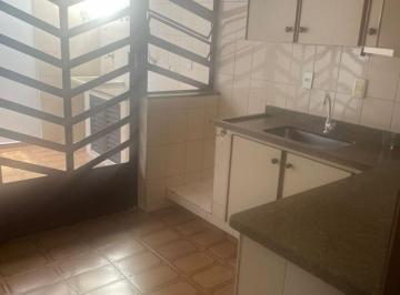 Foto 01 · Apartamento para locação no Centro de Bragança Paulista-SP: 3 quartos, 2 salas, 1 banheiro, 70,00 m²