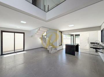Casa · 191m² · 3 Quartos · 4 Vagas · Sobrado a Venda Condominio Taua Arangua