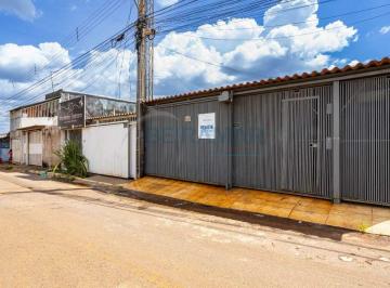 Casa · 126m² · 2 Quartos · 2 Vagas · Casa com 2 Kits à Venda na QR 115 - Samambaia Sul