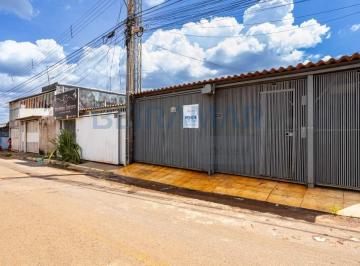 Casa · 126m² · 2 Quartos · 2 Vagas · Casa com 2 Kits à Venda na QR 115 - Samambaia Sul