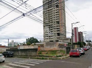 Terreno · 495m² · Terreno de esquina na Vila Estrela