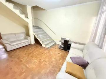 Casa · 74m² · 3 Quartos · 1 Vaga · Sobrado Charmoso e Funcional no Baeta Neves – Conforto, Iluminação Natural e Excelente Distribuição