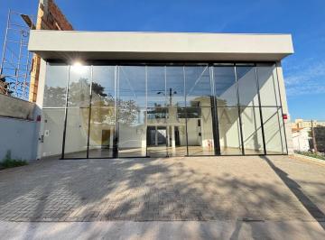 Comercial · 490m² · 4 Vagas · Salão Comercial Para Locação