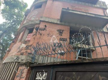 Casa · 327m² · 3 Quartos · 1 Vaga · Casa a venda de 3 quartos, 1 suite, 1 vaga , Maracanã