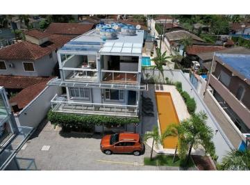 Casa · 150m² · 2 Quartos · 1 Vaga · Casa dos Sonhos em Juquehy: Luxo e Conforto!