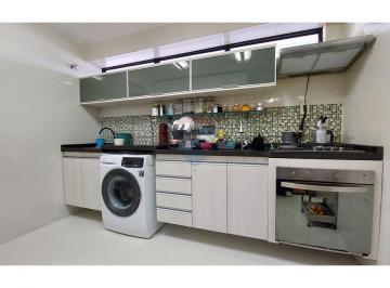 Apartamento · 68m² · 3 Quartos · 1 Vaga · Apartamento na Encruzilhada 68,5m², 3 quartos, 2 banheiros, 1 vaga garagem, piscina. Zona norte- Rec