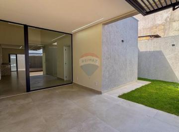 Casa · 107m² · 3 Quartos · 1 Vaga · Seu Novo Lar no Guará II – Conforto e Localização Privilegiada