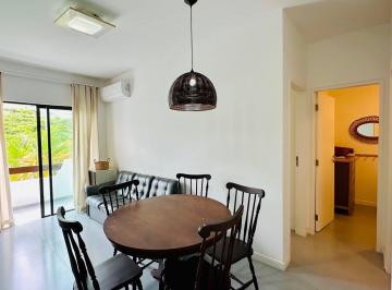 Apartamento · 61m² · 2 Quartos · 1 Vaga · Apartamento á venda apenas 100m da praia na Enseada no Guarujá | QVista Intel...