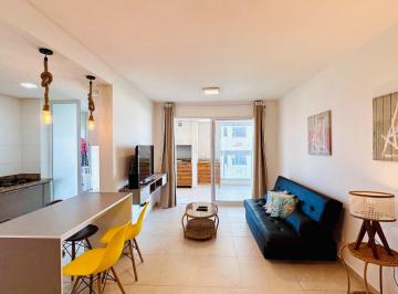 Apartamento · 69m² · 2 Quartos · 2 Vagas · Apartamento à Venda na Enseada no Guarujá | QVista