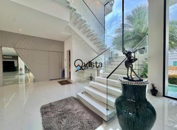 Casa · 962m² · 6 Quartos · 4 Vagas · undefined