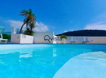 Casa · 359m² · 5 Quartos · 4 Vagas · Casa beira mar à venda no Guaiúba no Guarujá, SP | QVista Inteligência Imobil...