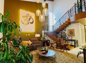 Casa · 330m² · 3 Quartos · 2 Vagas · Maravilhosa casa Reformada Venda na Enseada no Guarujá | QVista Inteligência ...